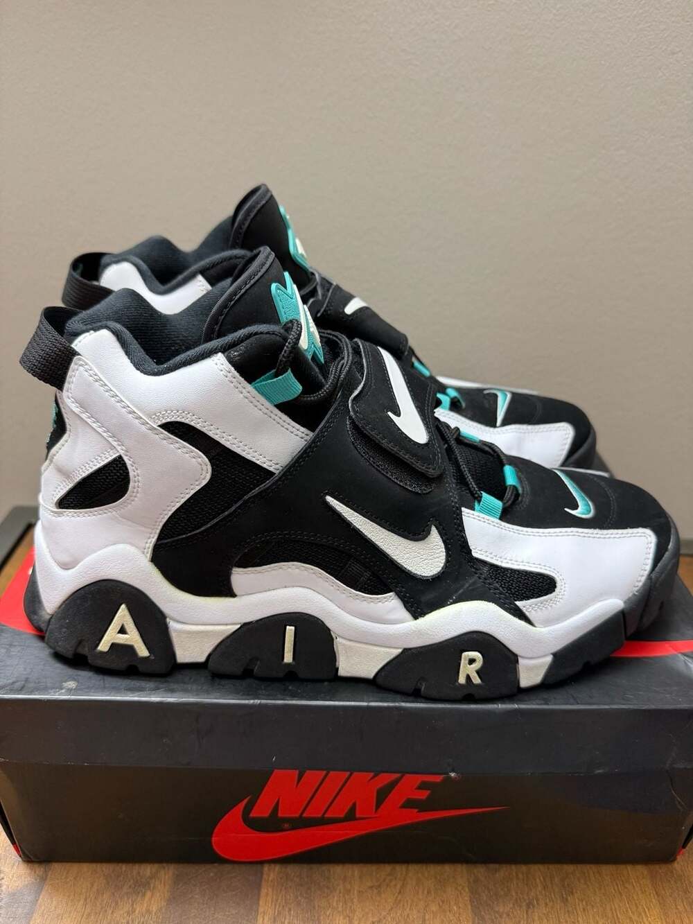 Nike Air Barrage Mid Cabana Black White Turquoise